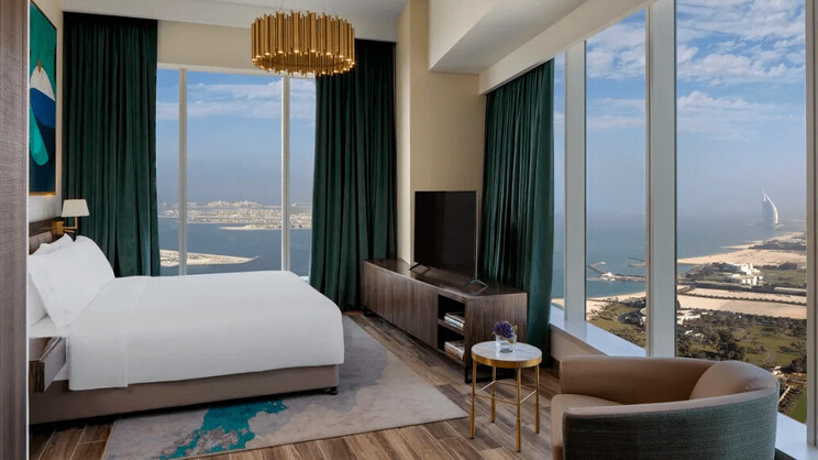 AVANI Palm View Dubai Hotel & Suites